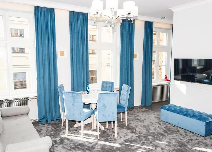 Hexus - Ofiar Oswiecimskich - Centrum Rynek