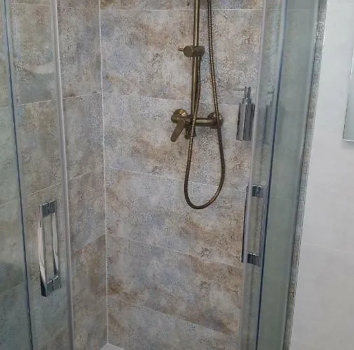 Hexus - Ofiar Oswiecimskich - Centrum Rynek * ヴロツワフ